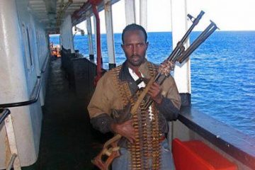 הפחדת ההמונים – המודל העסקי של הפירטים בסומליה